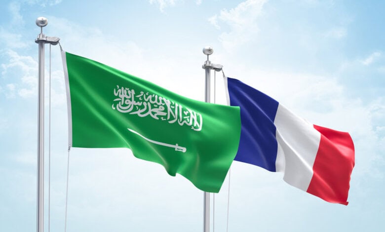 Le ministre de l'Industrie se rend en France pour promouvoir les partenariats et les investissements