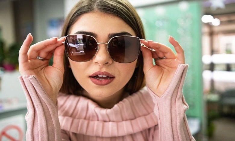 Les verres colorés, tendance lunettes de l'été 2026
