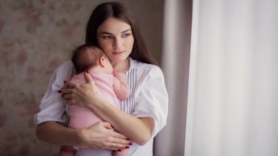 La santé mentale des mères : clé de l’équilibre familial et social