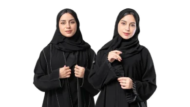 L’abaya : symbole d’élégance dans la garde-robe féminine arabe