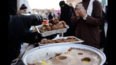 80 stands populaires attirent les visiteurs au Festival Hanini