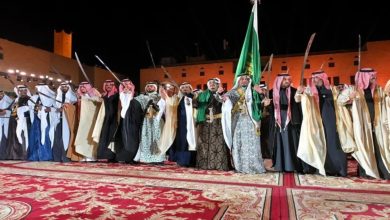 La Ardah saoudienne célèbre la Journée de la Fondation au Palais Al-Hukm