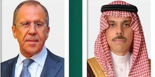 Faisal ben Farhan et Lavrov discutent des développements régionaux
