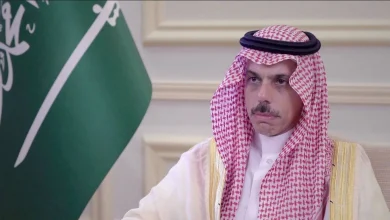 Le prince Fayçal bin Farhan accueille la « dernière chance » offerte par Trump aux négociations avec l’Iran