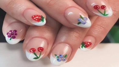 Les couleurs fruitées embellissent les ongles de l’été 2026