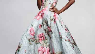 "Oscar de la Renta" pour le pré-printemps 2027 rayonne d'optimisme et d'énergie positive