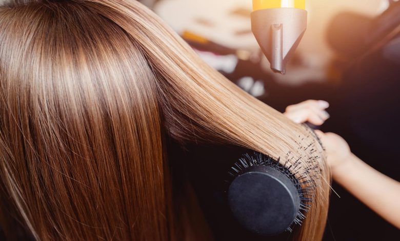 Comment réussir son brushing à la maison