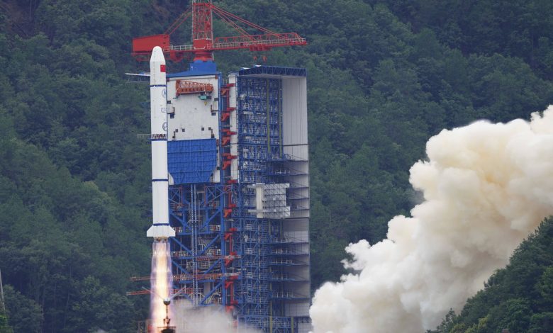 La Chine place sept nouveaux satellites en orbite