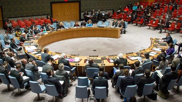 Le Conseil de sécurité condamne les attaques des Houthis