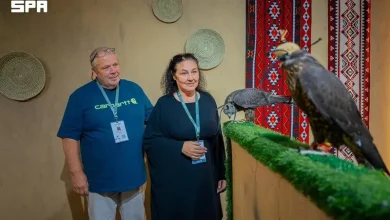 D’une passion écossaise à un projet familial de fauconnerie à Riyad