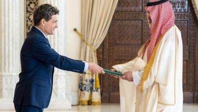 L’ambassadeur saoudien en Roumanie présente ses lettres de créance