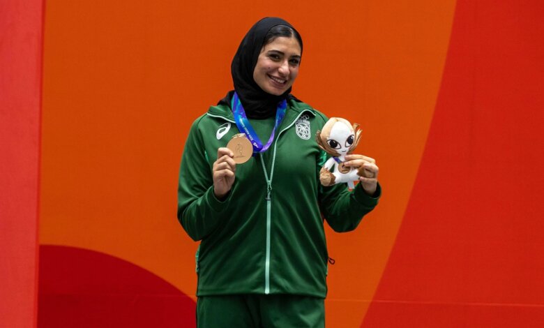 Dina Ahmed décroche un bronze historique à Nagoya