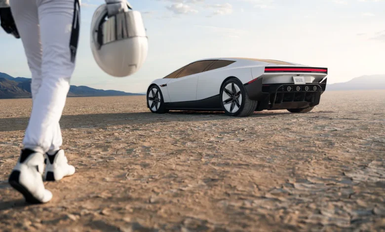 Tesla dévoile une Roadster capable de voler sur de courtes distances